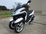     Yamaha TriCity 2014  16